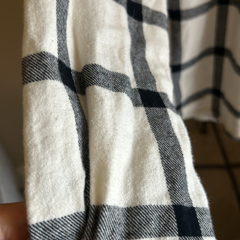 Flannel button down - Picture 3 of 4